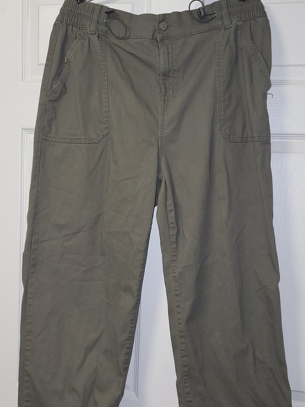 Celebrity Pink Olive Utility Cargo Pants